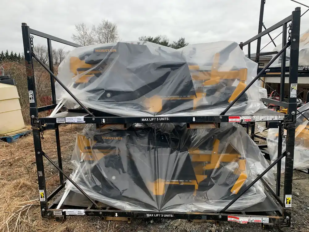 Exclusive Offer (IFSU Hustler Turf Residential) Inbound Freight and Setup