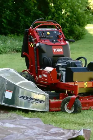 Deal Accelerator Standard Side Catcher 4.15 Cubic Ft. / 3.3 Bushels | Fits Bradley 36" Walk Behinds (GCBD36)